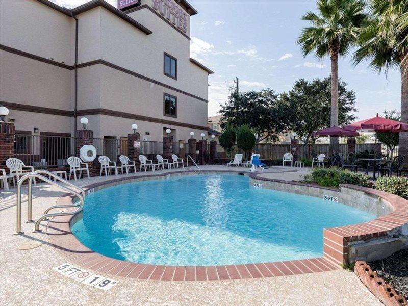 Comfort Suites Lake Jackson Clute Exterior foto