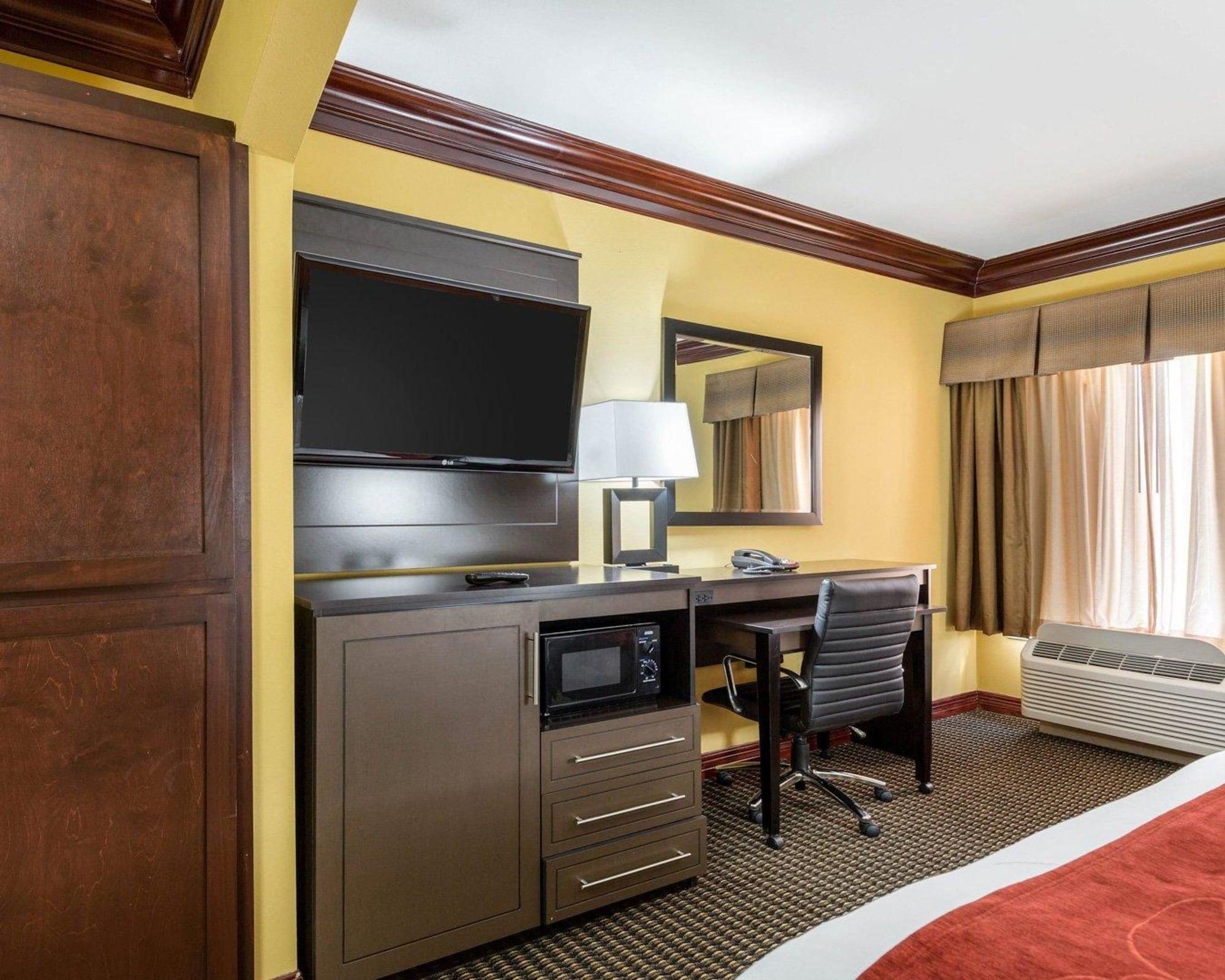 Comfort Suites Lake Jackson Clute Exterior foto